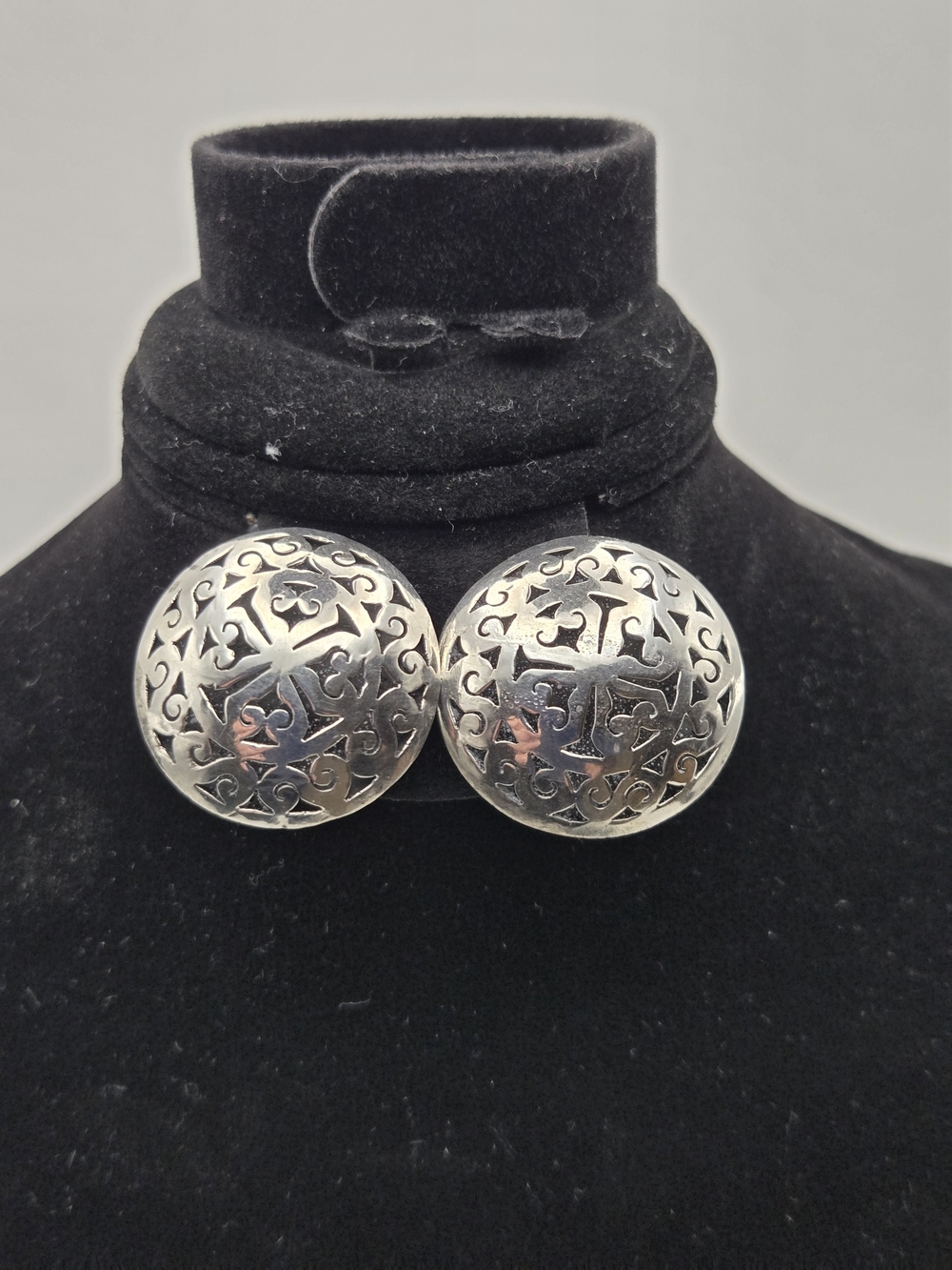 Vintage Sterling Silver Screw Back Earrings Signed